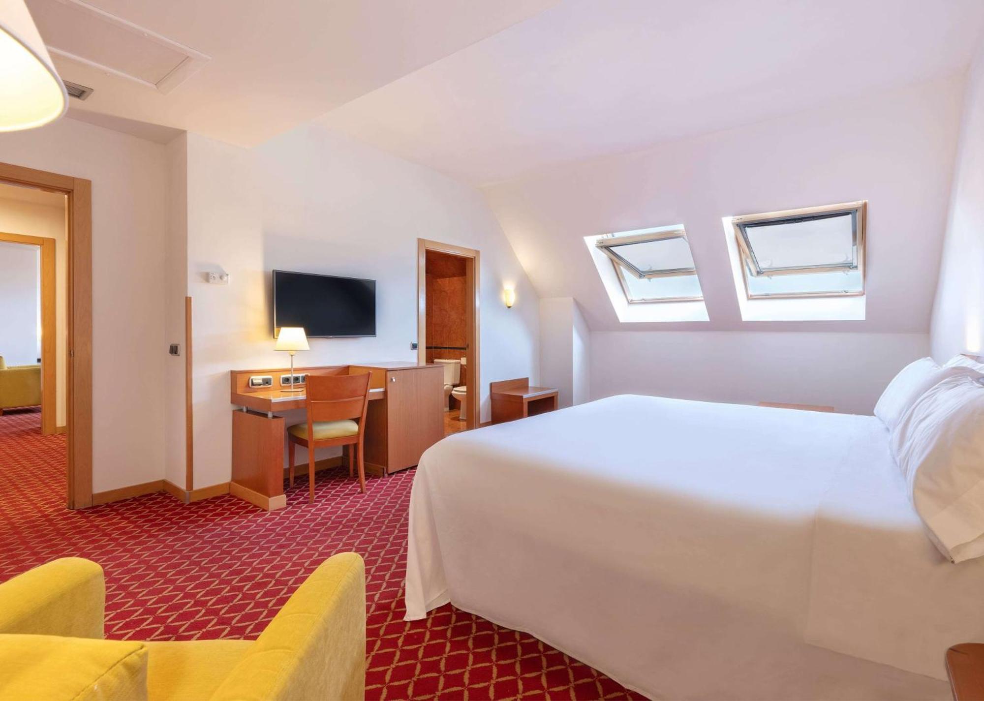 Hotel Zentral León Eksteriør bilde